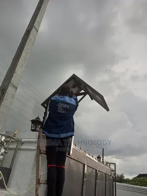 Efficient Solar Electrical/Security Fence