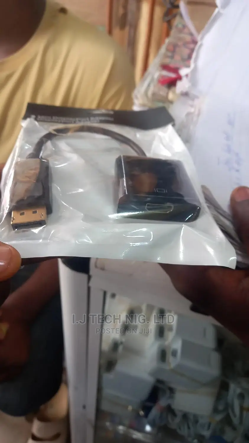 Display to HDMI Adapter