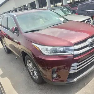 Toyota Highlander 2016