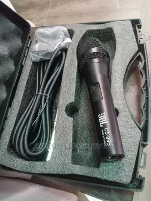 JBL Cord Wired Microphone CS 99S