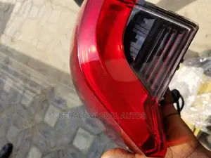Right Side Rear Light Toyota Avalon 2022