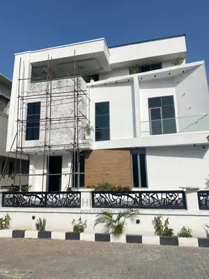 5bdrm Duplex in Osapa London for Sale