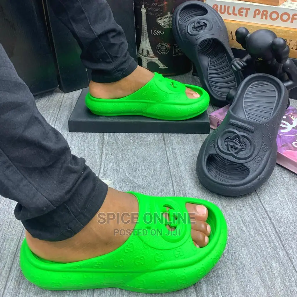 Vvip: Gucci Crocs