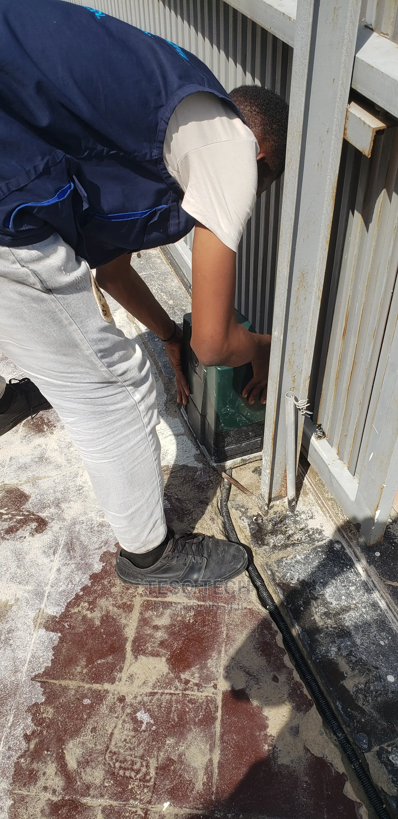 Explore Our Automatic Sliding Gate Installation
