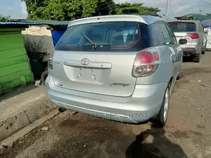 Toyota Matrix 2006 Silver