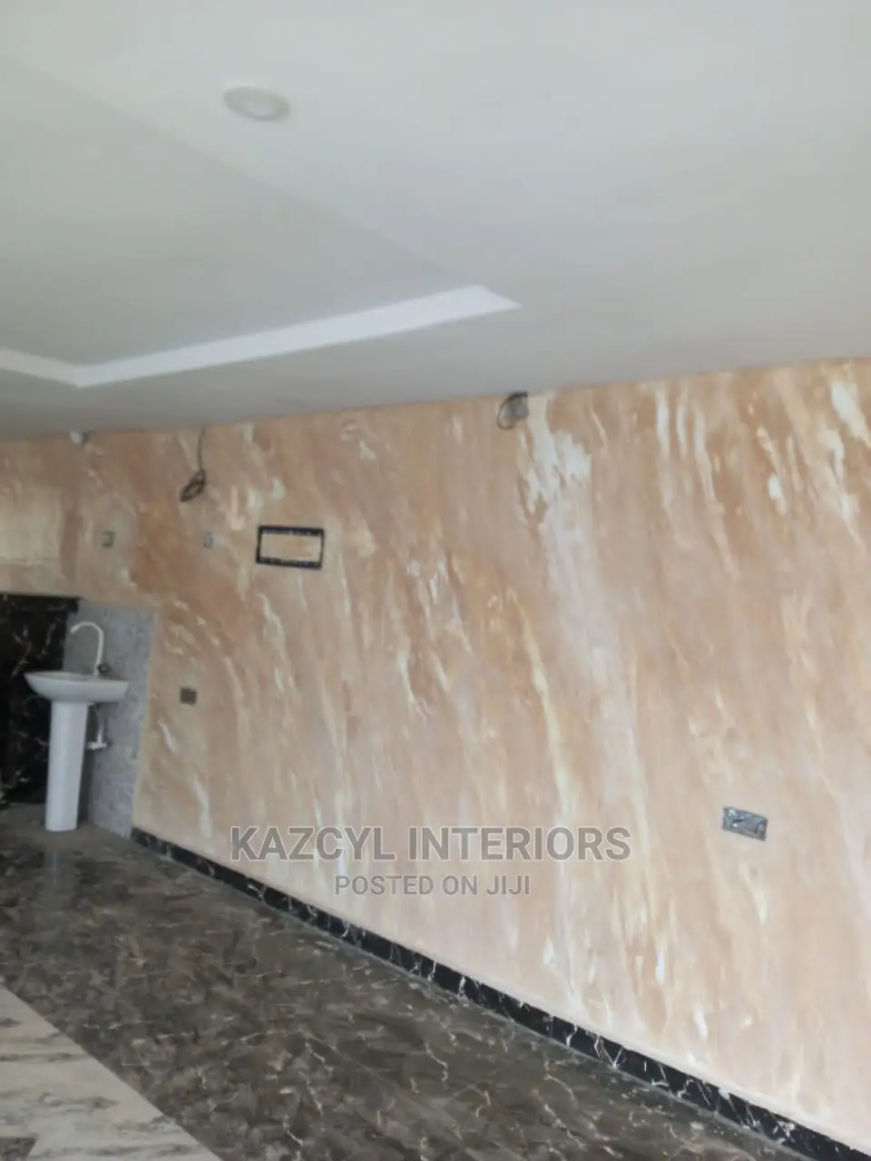 Stucco Marble Effect Painting