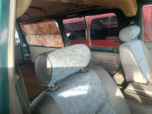 Mitsubishi Delica 2002 Green