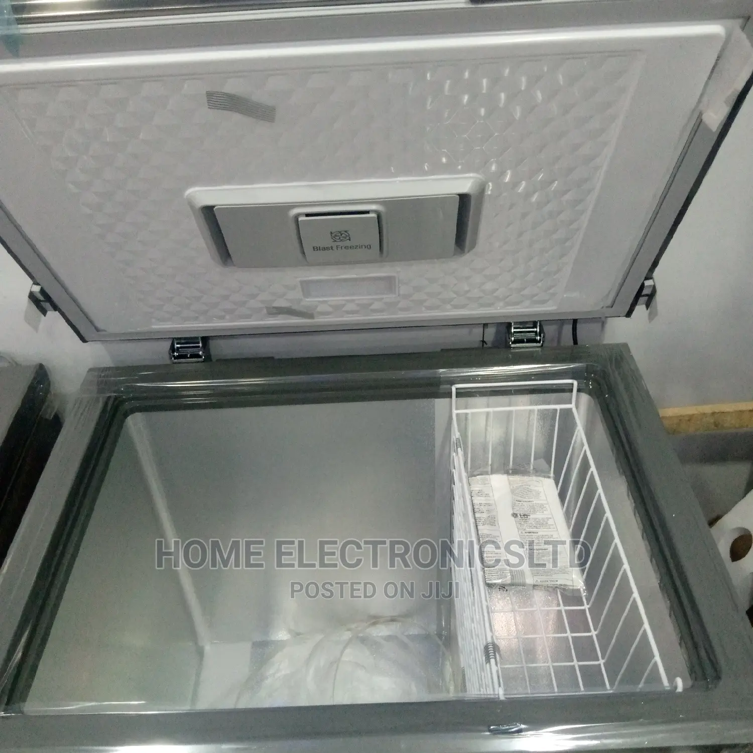 LG Chest Freezer 253 Liters
