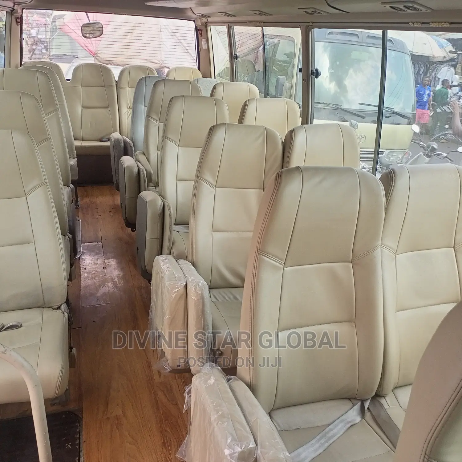 Toyota Coaster 2012 Gold