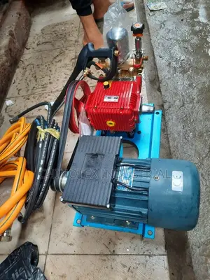 Electric Power Spraying Machine
