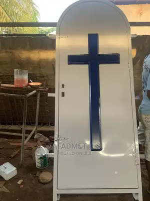 3ft Arc Door