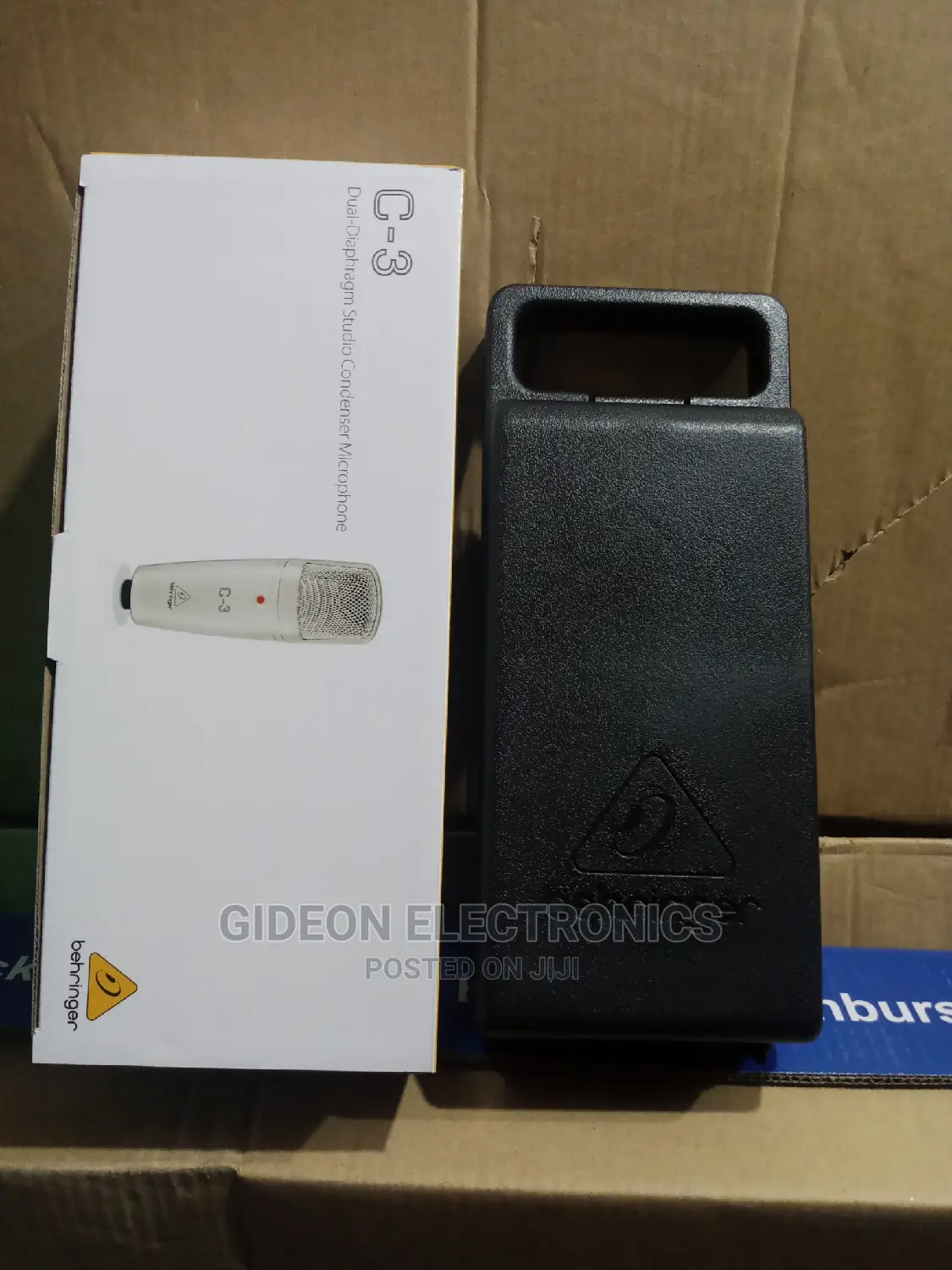 Behringer C3 Studio Microphone