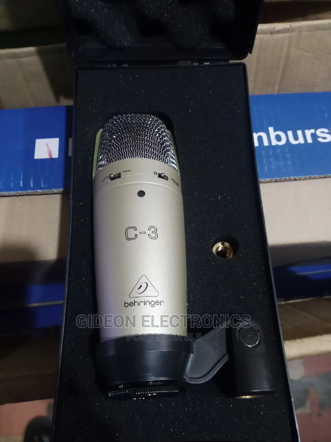 Behringer C3 Studio Microphone