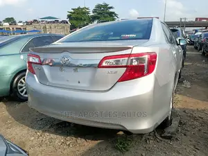 Toyota Camry 2014 Silver