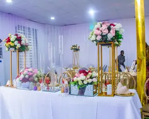 Intimate Wedding Decor