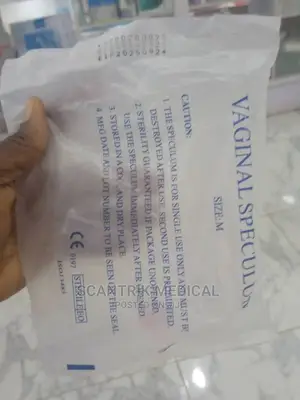 Disposable Lighted Vaginal Speculum