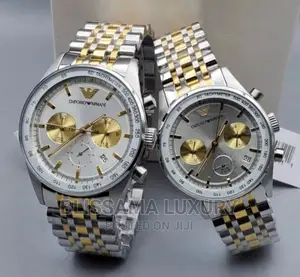 Michael Kors Luxury Couple Wristwatch–Stylish, Durable Classy Design