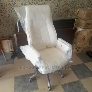 Superior Executive Office Swivel Chair