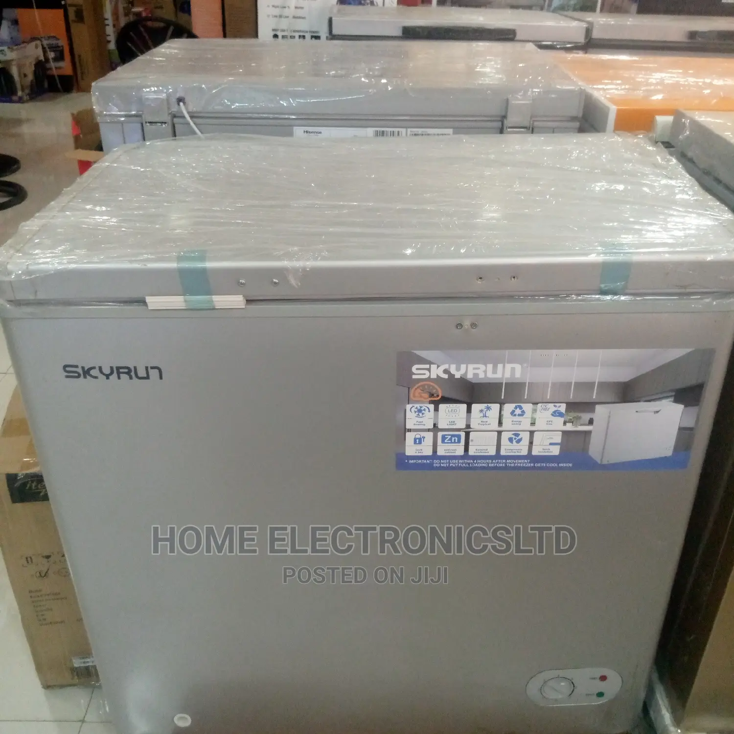 Skyrun Chest Freezer 155 Liters