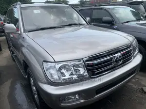 Toyota Land Cruiser 4x4 2007 Gray