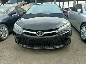 Toyota Camry 2016 Black