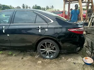 Toyota Camry 2015 Black
