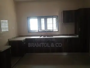 3bdrm Block of Flats in Jahi for rent