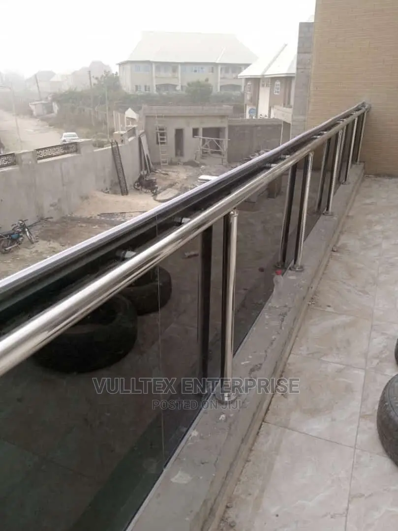 Glass Balcony Handrail