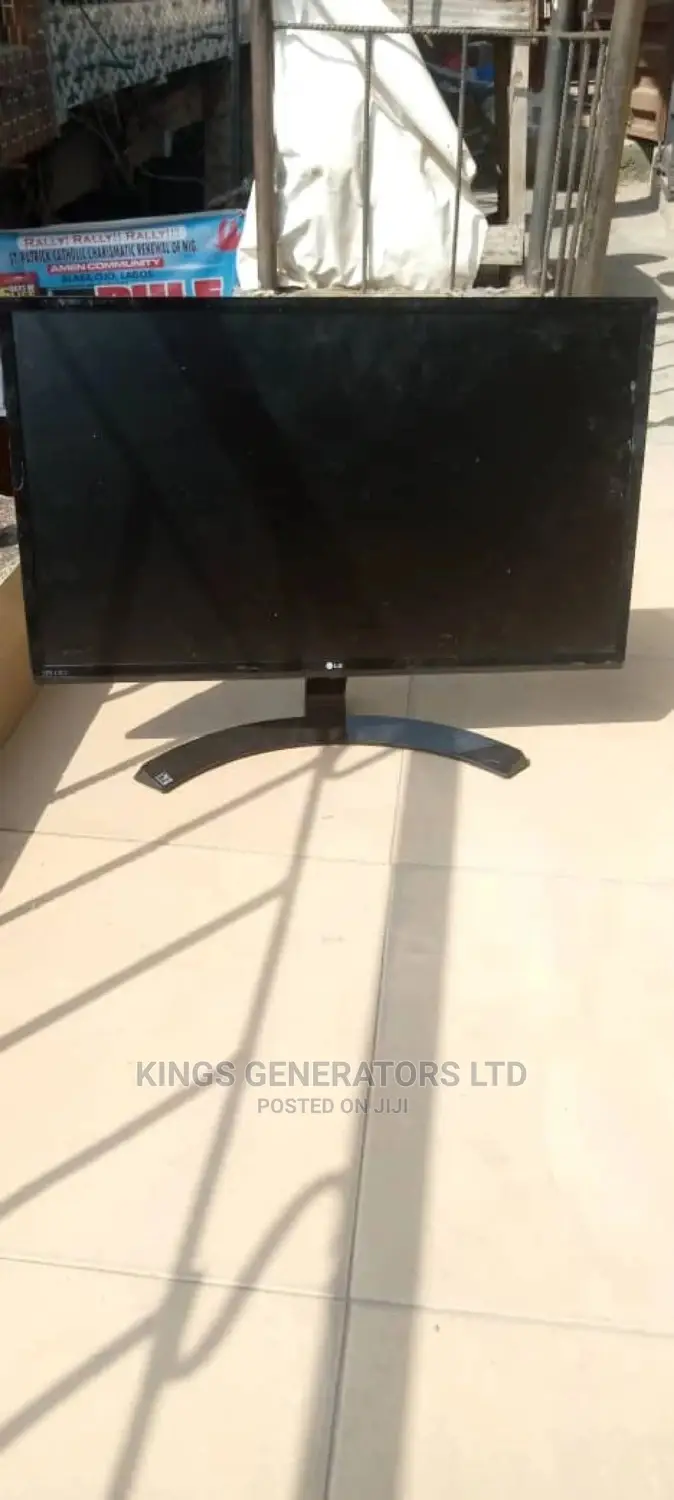 Lg 24inches Vga Monitor.