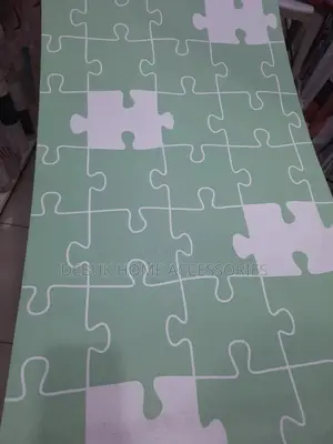 Green and White Wallpaper