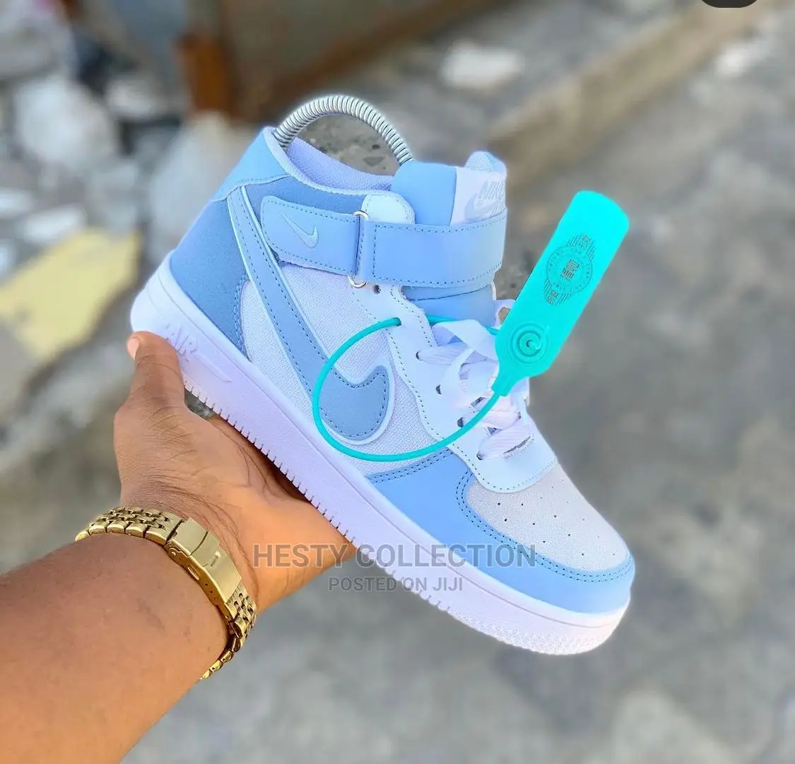 Unisex Sneakers