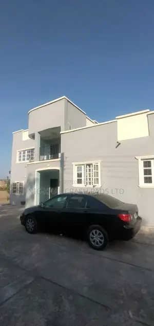 6bdrm Maisonette in Navy Estate Karshi for Sale
