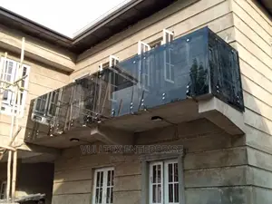 Frameless Glass