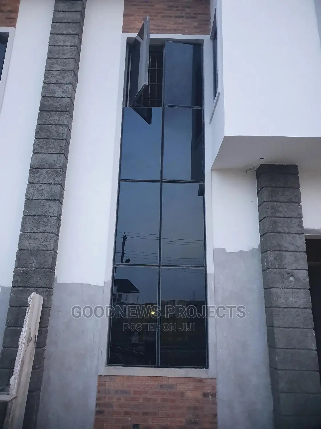 Frameless Aluminium Curtain Wall With Opening
