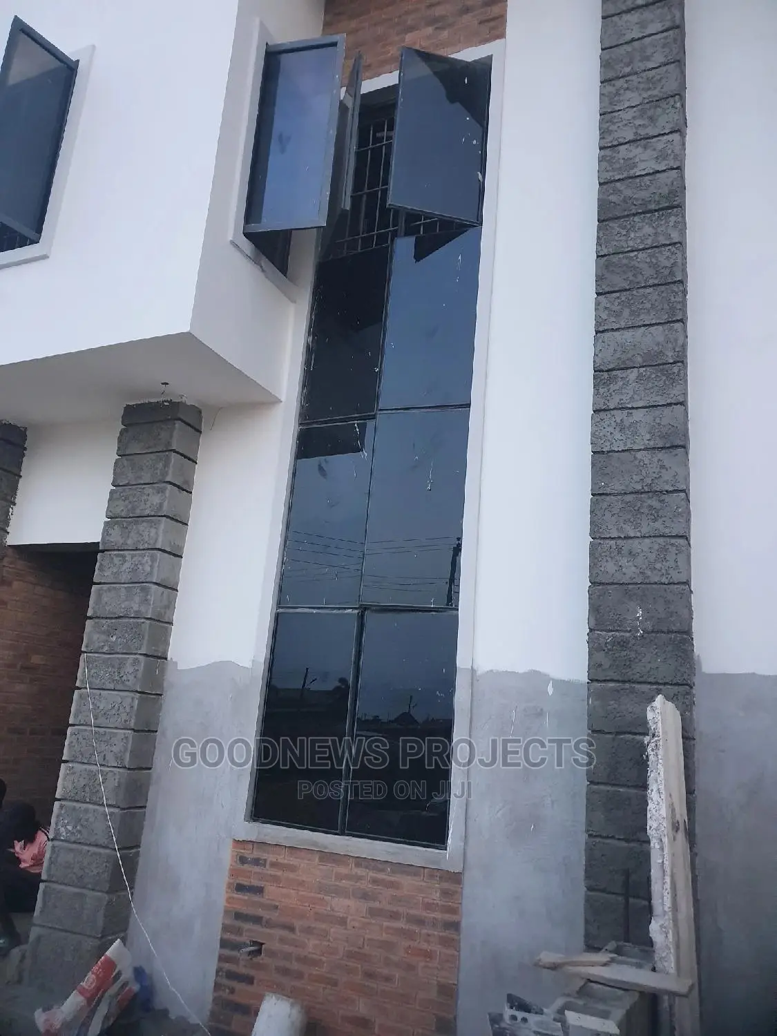 Frameless Aluminium Curtain Wall With Opening