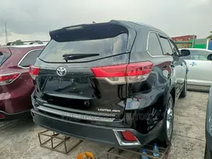 Toyota Highlander 2018 Black