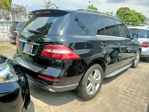 Mercedes-Benz M Class 2013 Black