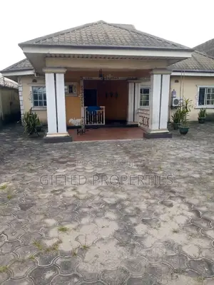Photo - 4bdrm Bungalow in Akar Rd Off Iwofe, Port-Harcourt for sale