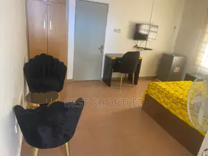 Comfy Studio Apartment