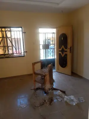 1bdrm Bungalow in Lugbe District for rent