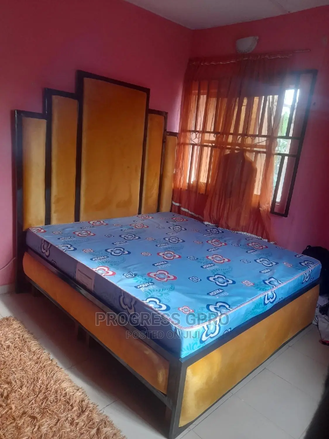 Bed Floor With Iron Material