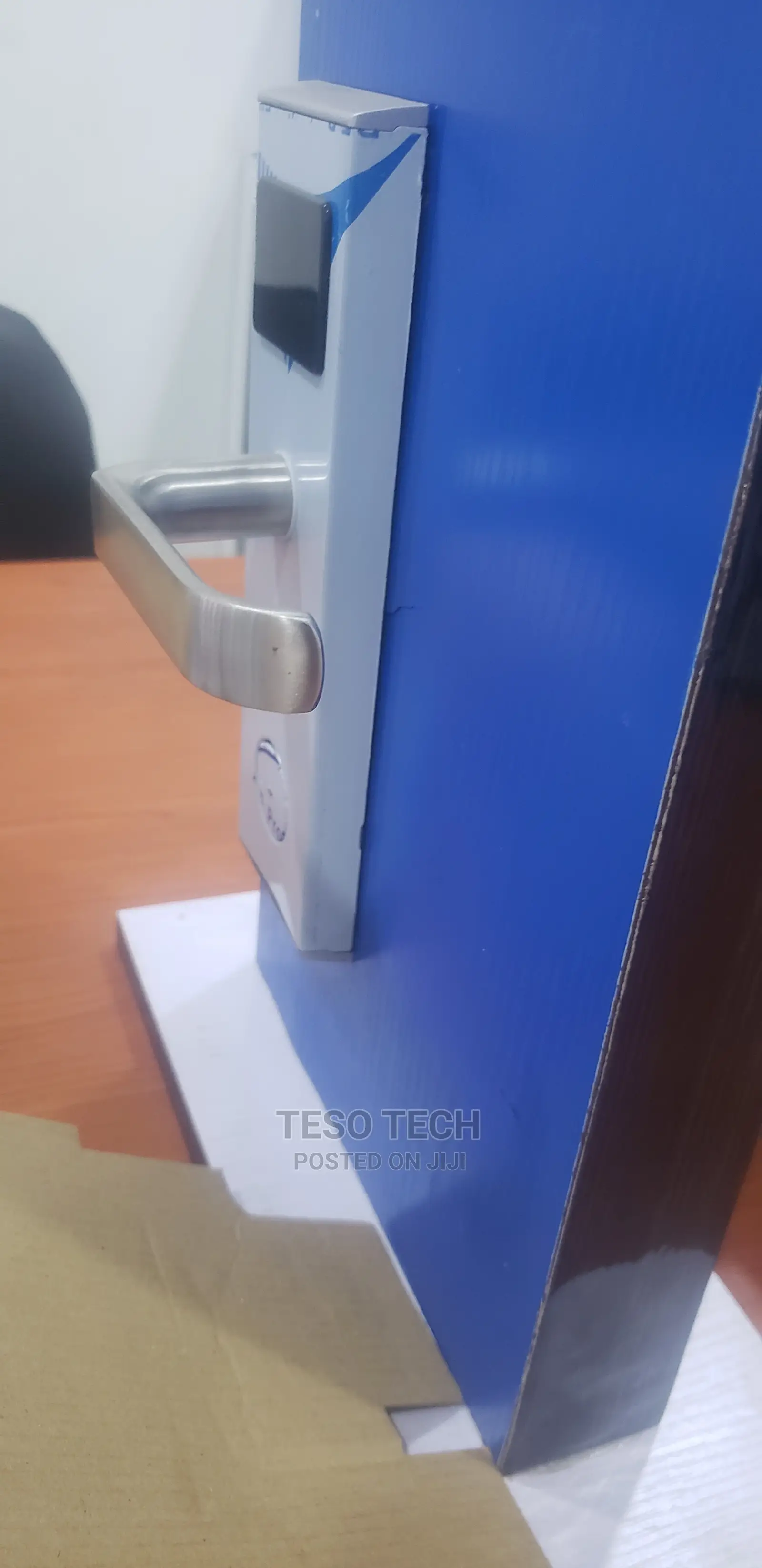 Electronic Smart Card Lock System