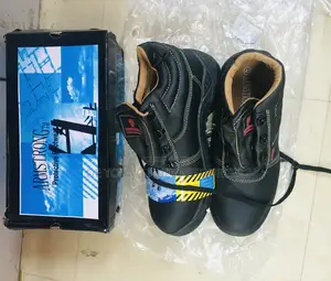 Armstrong Safety Shoe