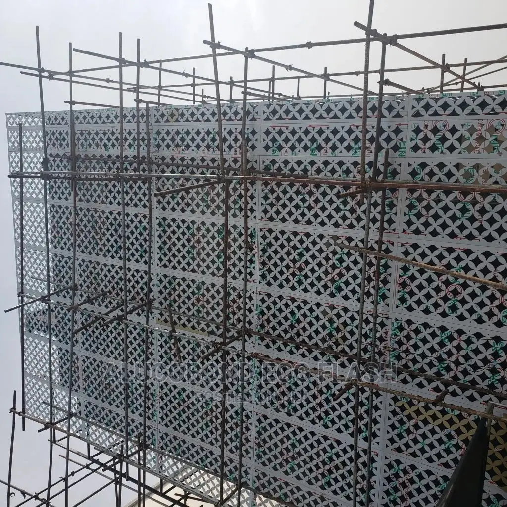 Alucoboard Installation