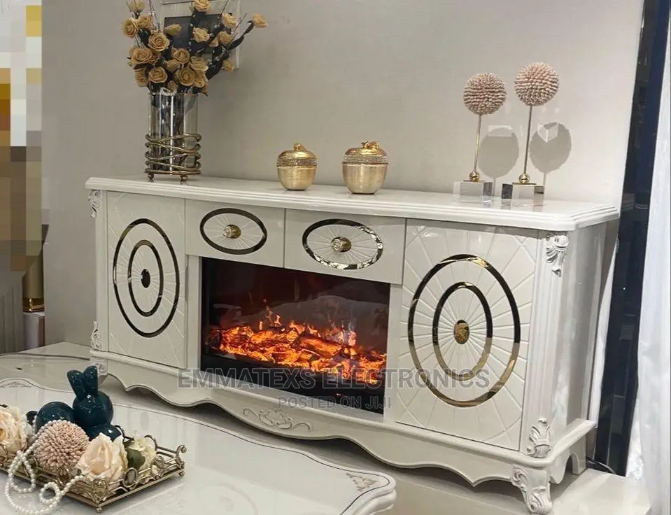 Royal Tv Stand