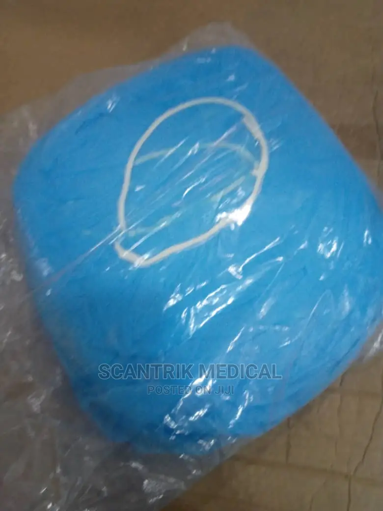 Disposable Nurses Cap - 100 Pieces