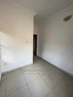 4bdrm Duplex in Lekki Phase 1 for rent