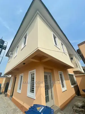 4bdrm Duplex in Lekki Phase 1 for rent