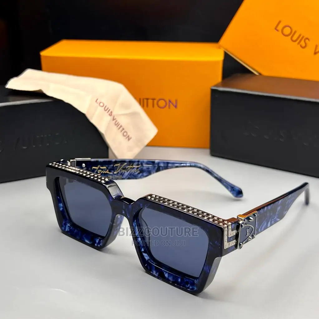 High Quality LOUIS VUITTON Sunglasses Available in Store