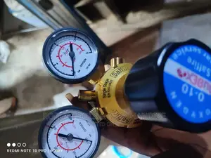 Oxygen Gas Regulator